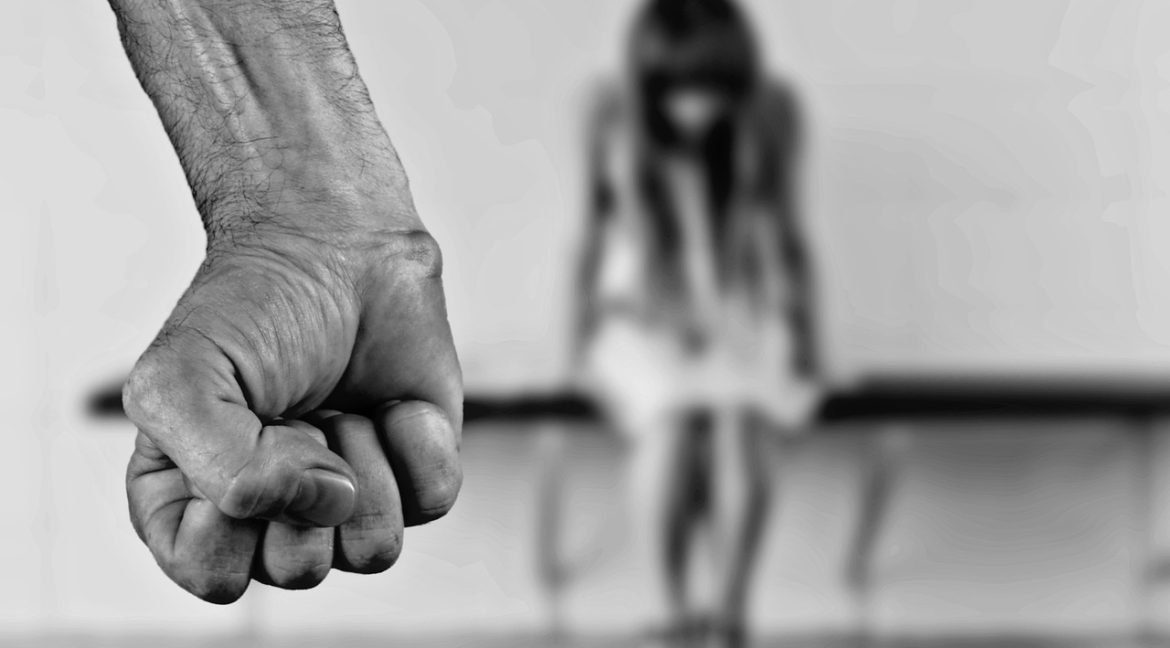 Violenza privata: cos’è e quando si configura